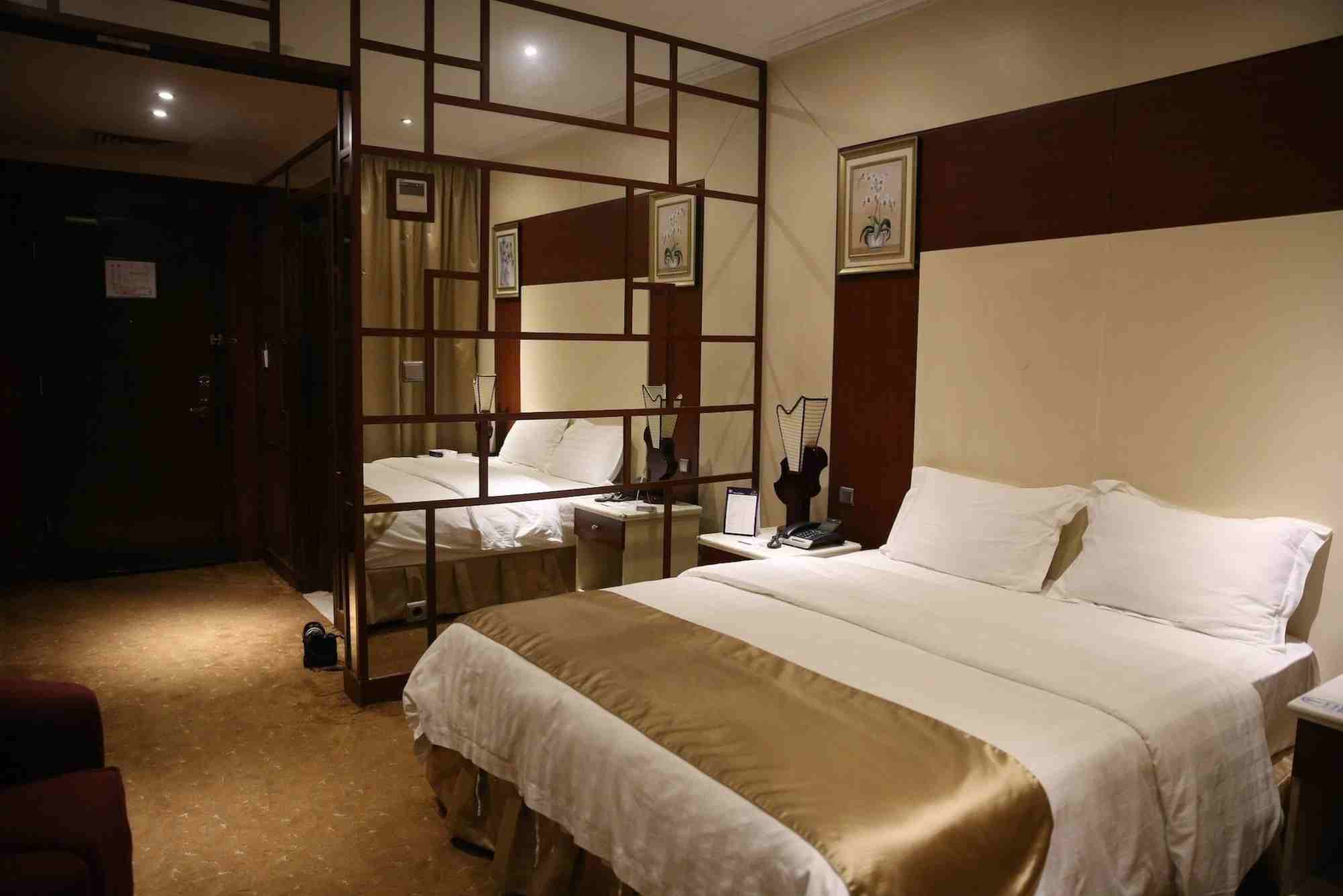 فندق مداريم كراون الرياض