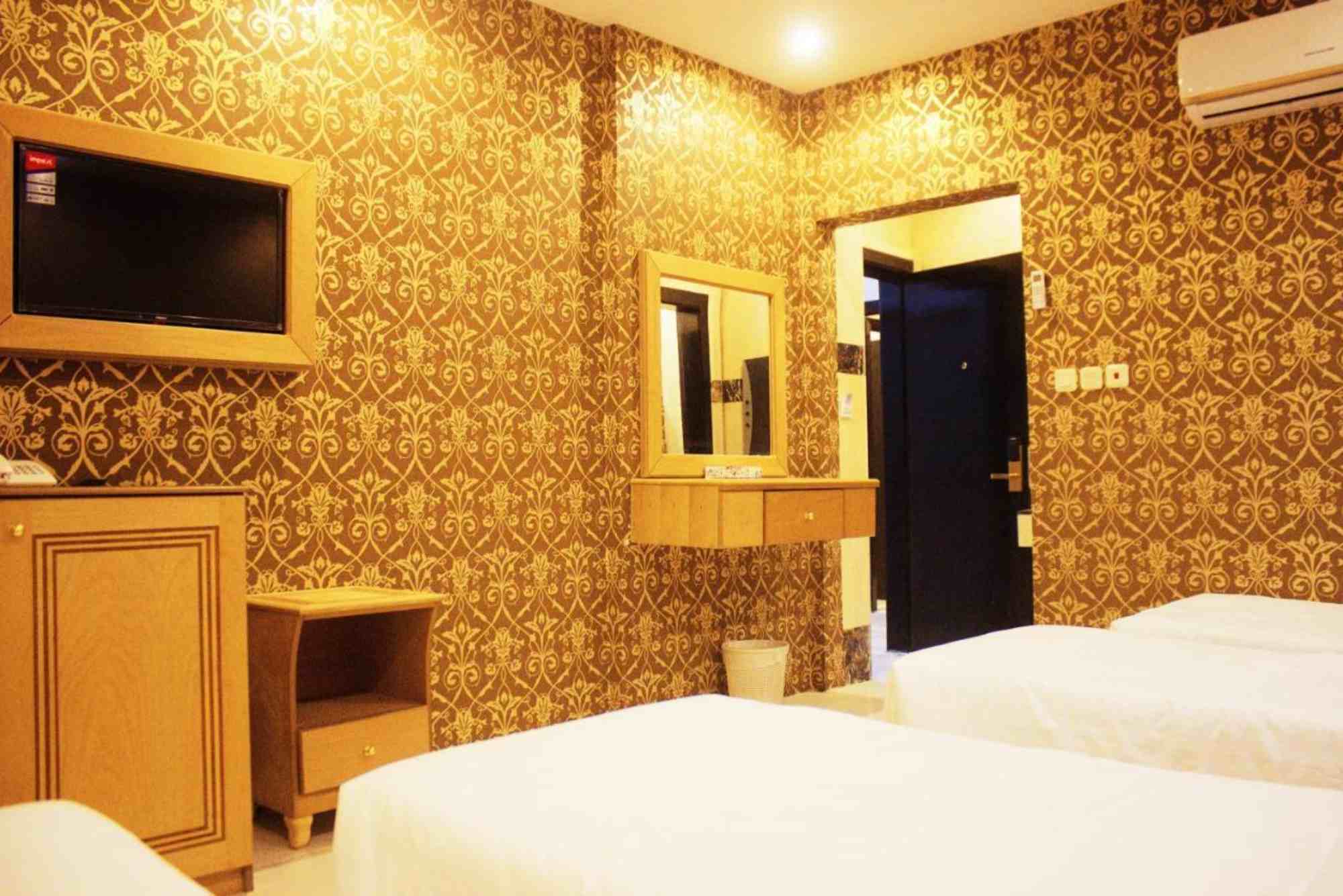 فندق لمار الذهبي