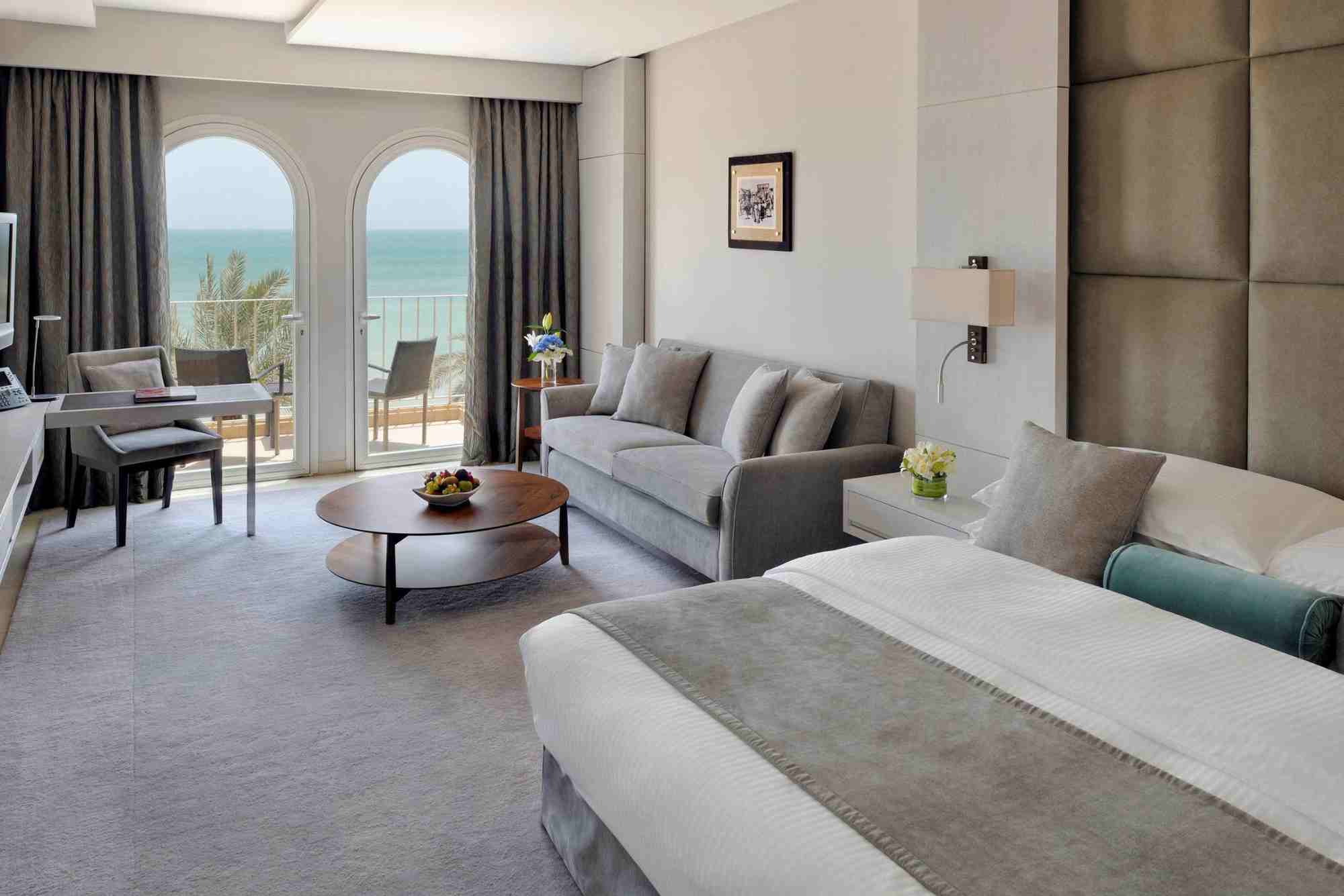 فندق موڤنبيك الكويت