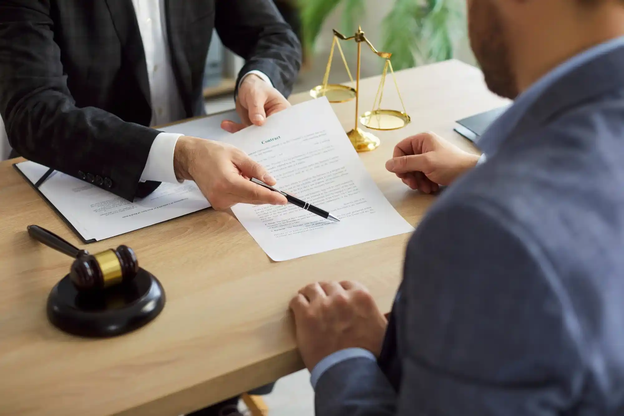 Do I Need a Lawyer in Dubai to Set Up a Company