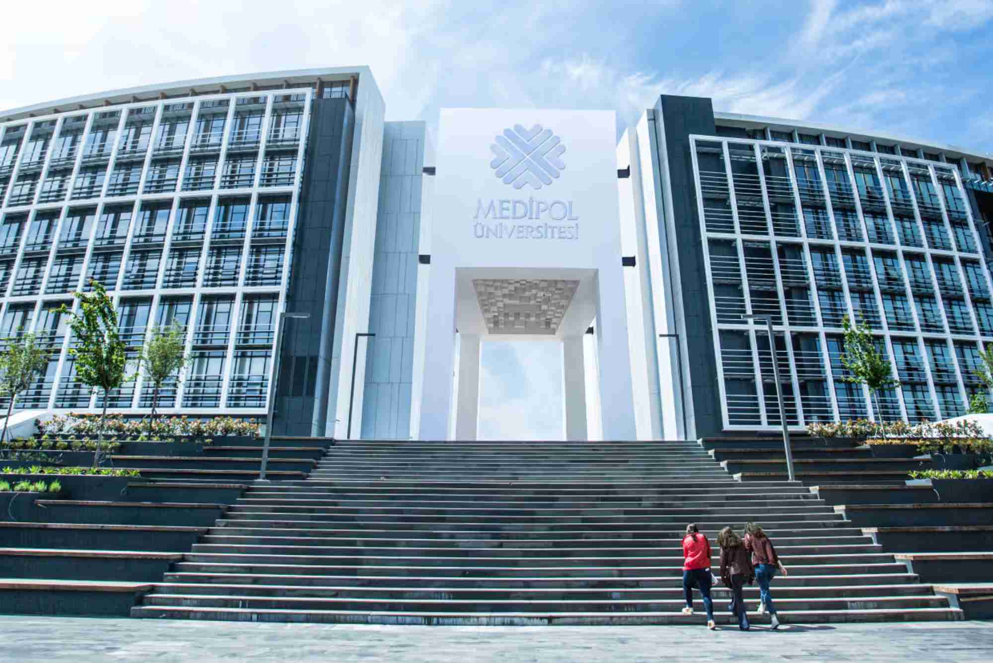 دليل التقديم الإلكتروني لجامعة اسطنبول ميديبول