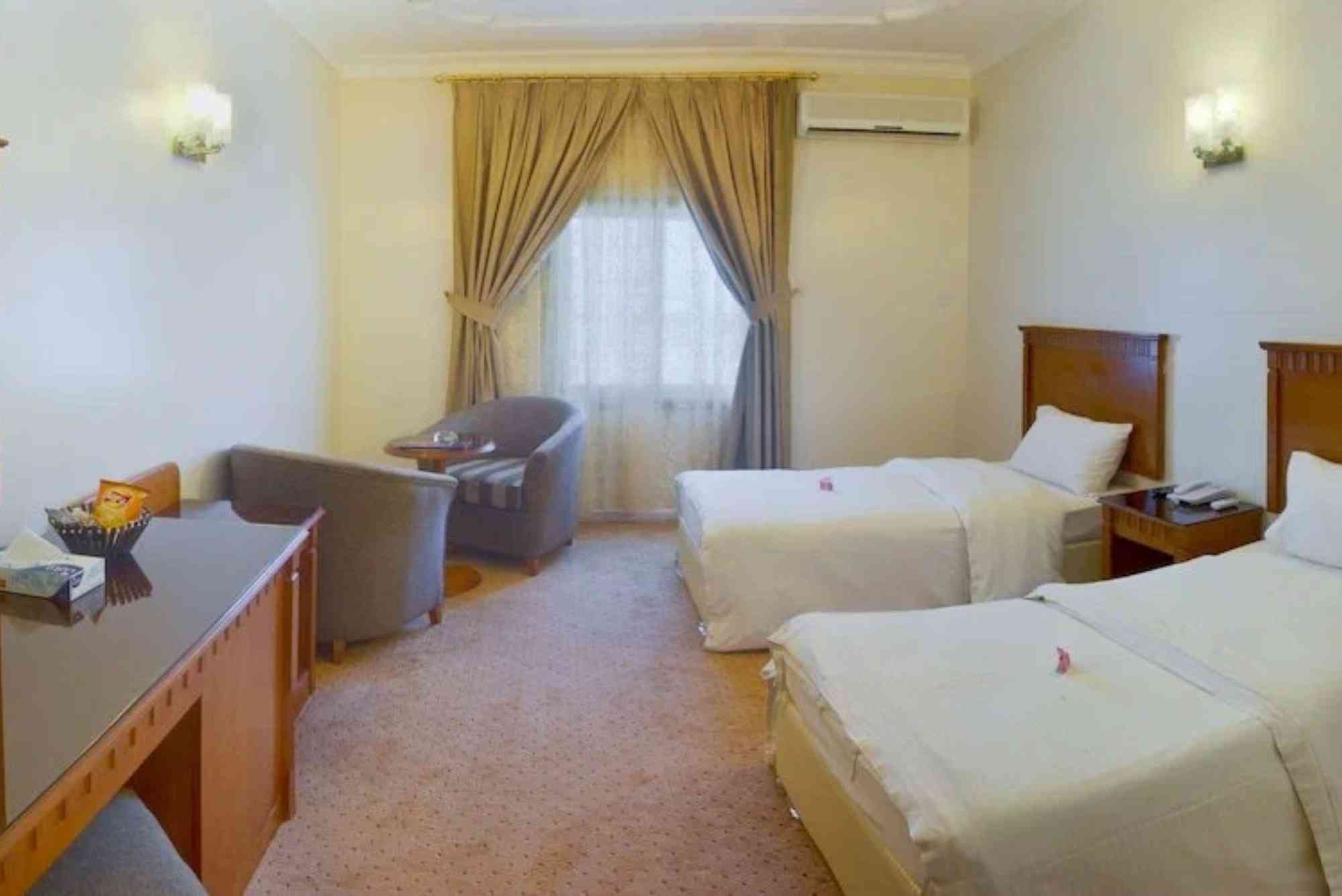 فندق الفرحان اشبيليا